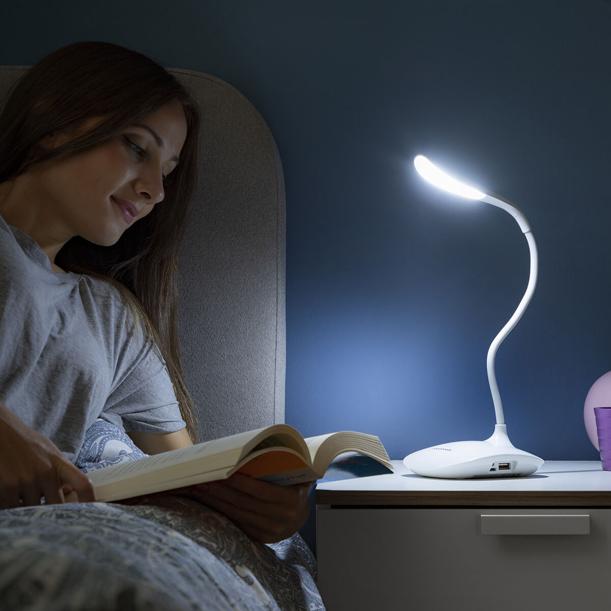 Lámpara LED de Mesa Recargable Táctil Lum2Go - Iluminación Portátil y Versátil